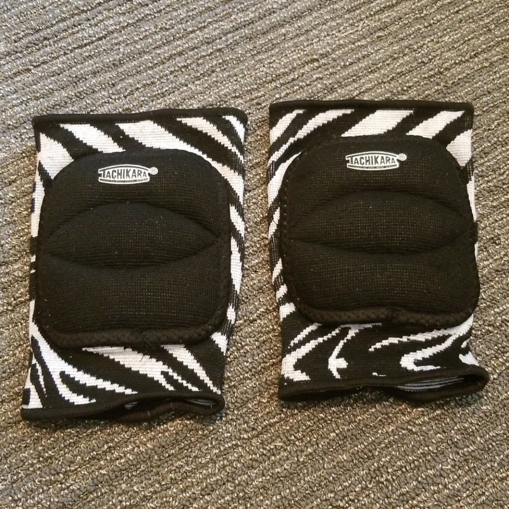 Girls Sm-Med Volleyball Knee Pads